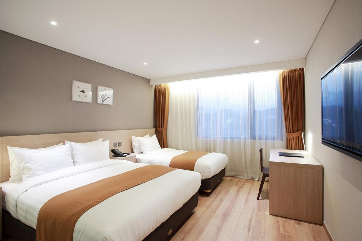 Gangneung City Hotel Екстериор снимка